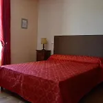 Frühstückspension Le Vieux Noyer 3*