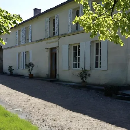 Le Vieux Noyer 3* Réaux